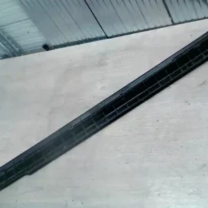 MERCEDES VITO 96- Jobb fellépő jobb tolóajtó bontott alkatrész Különleges ajánlat