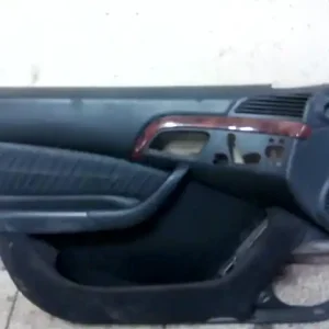 Vásárlói kedvenc MERCEDES W220 S 320 CDI Bal első ajtó kárpit bontott alkatrész