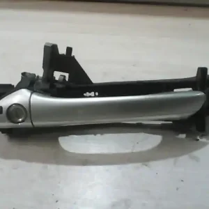 MERCEDES W220 S 320 CDI Bal első külső kilincs kulcs nélkűl bontott alkatrész Legnépszerűbb