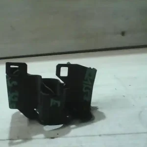 MERCEDES W220 S 320 CDI Motorháztető zár bontott alkatrész Árcsökkenés