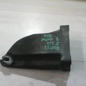 MERCEDES W220 S 320 CDI Motortartó bak jobb bontott alkatrész Azonnali szállítás