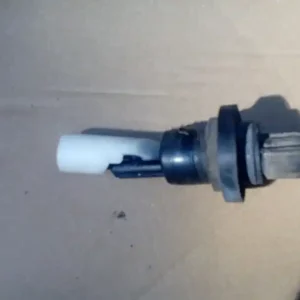 Kedvezményes ár MITSUBISHI CARISMA 95.05-99.07 Ablakmosó tartály szintjelző bontott alkatrész