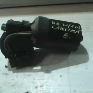 MITSUBISHI CARISMA 95.05-99.07 Ablaktörlő motor első bontott alkatrész Kiárusítás