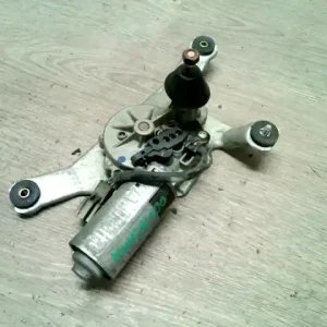 MITSUBISHI CARISMA 95.05-99.07 Ablaktörlő motor hátsó sedan bontott alkatrész Ajánlat