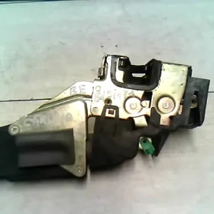 Biztonságos vásárlás MITSUBISHI CARISMA 95.05-99.07 Bal első ajtó zárszerkezet központi záras bontott alkatrész