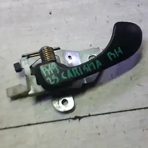 Expressz szállítás MITSUBISHI CARISMA 95.05-99.07 Bal első belső kilincs bontott alkatrész