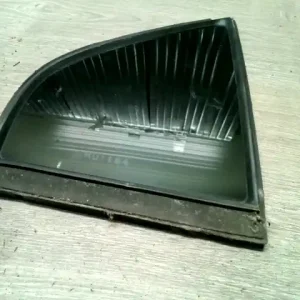 MITSUBISHI CARISMA 95.05-99.07 Jobb hátsó fixüveg ajtóban sötétített bontott alkatrész Azonnal elérhető