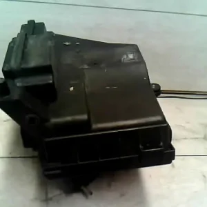 Legkelendőbb MITSUBISHI CARISMA 95.05-99.07 Légszűrőház bontott alkatrész