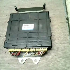 MITSUBISHI CARISMA 95.05-99.07 Motorvezérlő egység ecu pcm modul 1.6 b, 4g bontott alkatrész Biztonságos fizetés