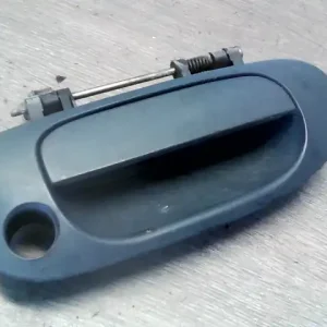 Kihagyhatatlan ajánlat MITSUBISHI CARISMA 99.08- Jobb első külső kilincsbontott alkatrész