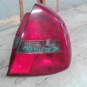 Expressz szállítás MITSUBISHI CARISMA 99.08- Jobb külső hátsó lámpa lépcsőshátú kivitel bontott alkatrész