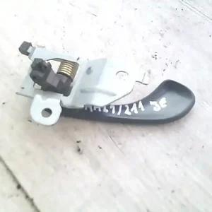 Akciós ár MITSUBISHI CARISMA 99.08- Jobb első belső kilincs bontott alkatrész