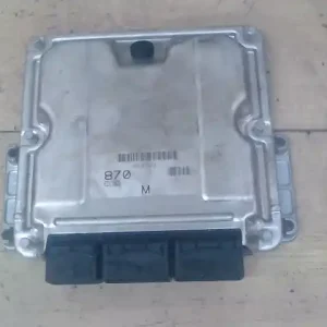 Expressz kézbesítés MITSUBISHI CARISMA 99.08- Motorvezérlő egység ecu pcm modul 1.9did bontott alkatrész