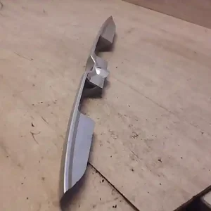 Olcsóbb MITSUBISHI CARISMA 99.08- Rendszámtábla világítás keret bontott alkatrész