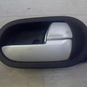 MITSUBISHI COLT 08.10- Jobb első belső kilincs bontott alkatrész Kiárusítás