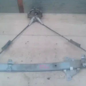 MITSUBISHI COLT 89-92 Bal első ablakemelő szerkezet mechanikus 3 ajtós bontott alkatrész Olcsó