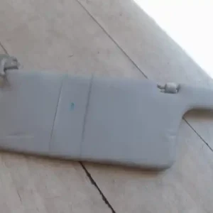 Expressz kézbesítés MITSUBISHI COLT 92-96 Bal napellenző bontott alkatrész