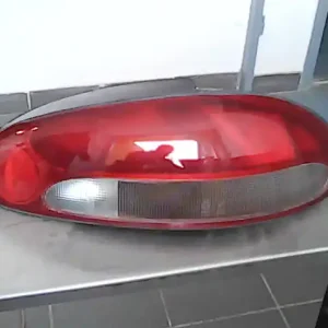 Biztonságos vásárlás MITSUBISHI COLT 92-96 Jobb hátsó lámpa bontott alkatrész