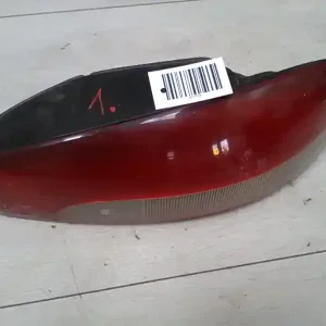 MITSUBISHI COLT 92-96 Jobb hátsó lámpa bontott alkatrész Legnépszerűbb