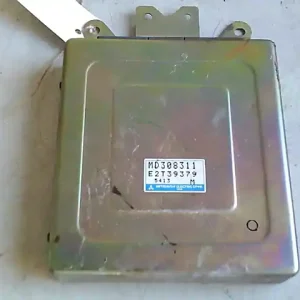 Kiárusítás MITSUBISHI COLT 92-96 Motorvezérlő egység ecu pcm modul bontott alkatrész