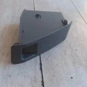 Ajánlat MITSUBISHI COLT 92-96 Tároló rekesz bal első bontott alkatrész