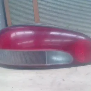 Árengedmény MITSUBISHI COLT 96-98 Bal hátsó lámpa 3 ajtós bontott alkatrész