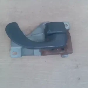 MITSUBISHI COLT 98-03 Jobb első belső kilincs bontott alkatrész Szuper akció