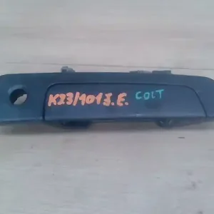 Szuper ajánlat MITSUBISHI COLT 98-03 Jobb első külső kilincsbontott alkatrész