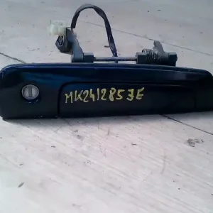 Gyors szállítás MITSUBISHI GALANT Jobb első külső kilincsbontott alkatrész