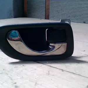 Biztonságos fizetés MITSUBISHI GALANT Jobb hátsó belső kilincs bontott alkatrész