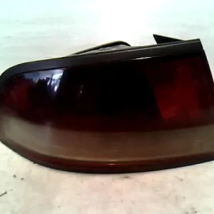 MITSUBISHI GALANT 92.11-96.10 Bal hátsó lámpa bontott alkatrész Olcsóbb