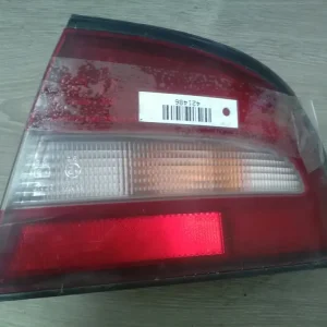 Expressz szállítás MITSUBISHI GALANT 92.11-96.10 Jobb külső hátsó lámpa bontott alkatrész