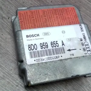 AUDI A4 94-98 Légzsák indító elektronika 4 ajtós bontott alkatrész Akció