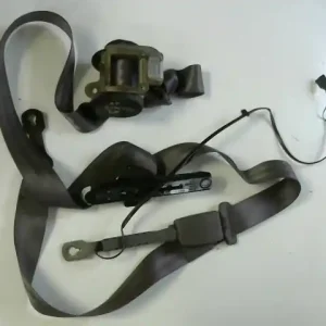 Végkiárusítás AUDI A8 94.06-02.12 Bal első biztonsági öv bontott alkatrész