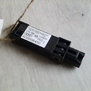 Kedvezmény AUDI A8 94.06-02.12 ütközés érzékelő bontott alkatrész
