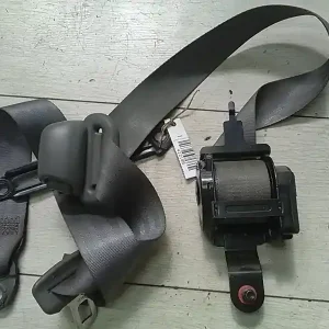 Legkelendőbb DAEWOO KALOS Jobb első biztonsági öv bontott alkatrész