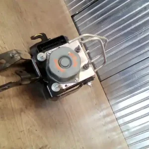 DACIA Sandero Stepway 2012.09.27-2016.12.31 Abs abr esp pumpa bontott alkatrész Csak ma