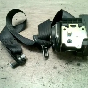 FIAT ALBEA 02.01.01-04.12.31 Jobb első biztonsági öv övfeszítővel 4 ajtós bontott alkatrész Ajánlat