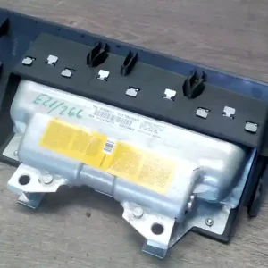 Vedd meg most FIAT Croma 3 2005.06.01-2010.02.28 Bal térdlégzsák bontott alkatrész