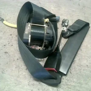 Gyors kiszállítás FIAT DOBLO 01.01-05.09 Jobb első biztonsági öv övfeszítővel 5 ajtós bontott alkatrész