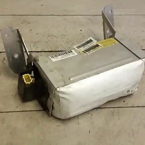 Kiárusítás FIAT BRAVO Utasoldali műszerfal légzsák bontott alkatrész