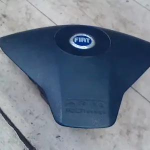 Gyors kiszállítás FIAT STILO 01.09-06.12 Kormány légzsák bontott alkatrész
