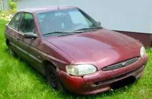 Végkiárusítás FORD ESCORT 95- Utasoldali műszerfal légzsák bontott alkatrész