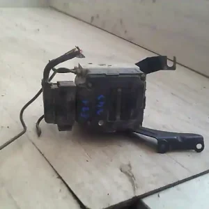 Kedvezményes ár FORD FOCUS 98-04 Abs kocka1.8i bontott alkatrész