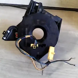 Kihagyhatatlan ajánlat FORD FOCUS 98-04 Légzsák átvezető szalagkábel 1.6i bontott alkatrész