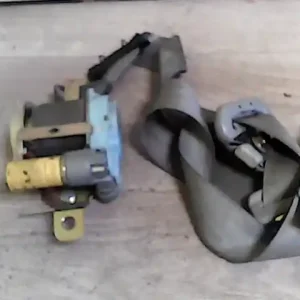 Nézd meg most KIA CARNIVAL Bal első biztonsági öv bontott alkatrész