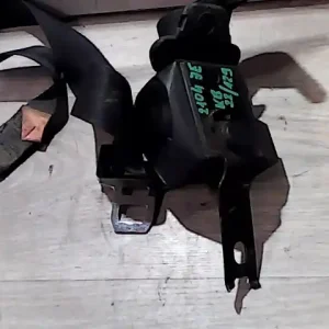 LADA 2104 Jobb első biztonsági öv bontott alkatrész Biztonságos vásárlás