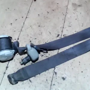 Szuper ajánlat MAZDA MPV 99-05 Jobb hátsó biztonsági öv jobb hátsó középső bontott alkatrész