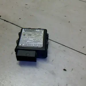 Vedd meg online MAZDA PREMACY 99.01-05.10 Immobiliser modul bontott alkatrész