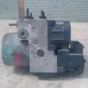 Outlet MITSUBISHI CARISMA 99.08- Abs kocka1.9did bontott alkatrész